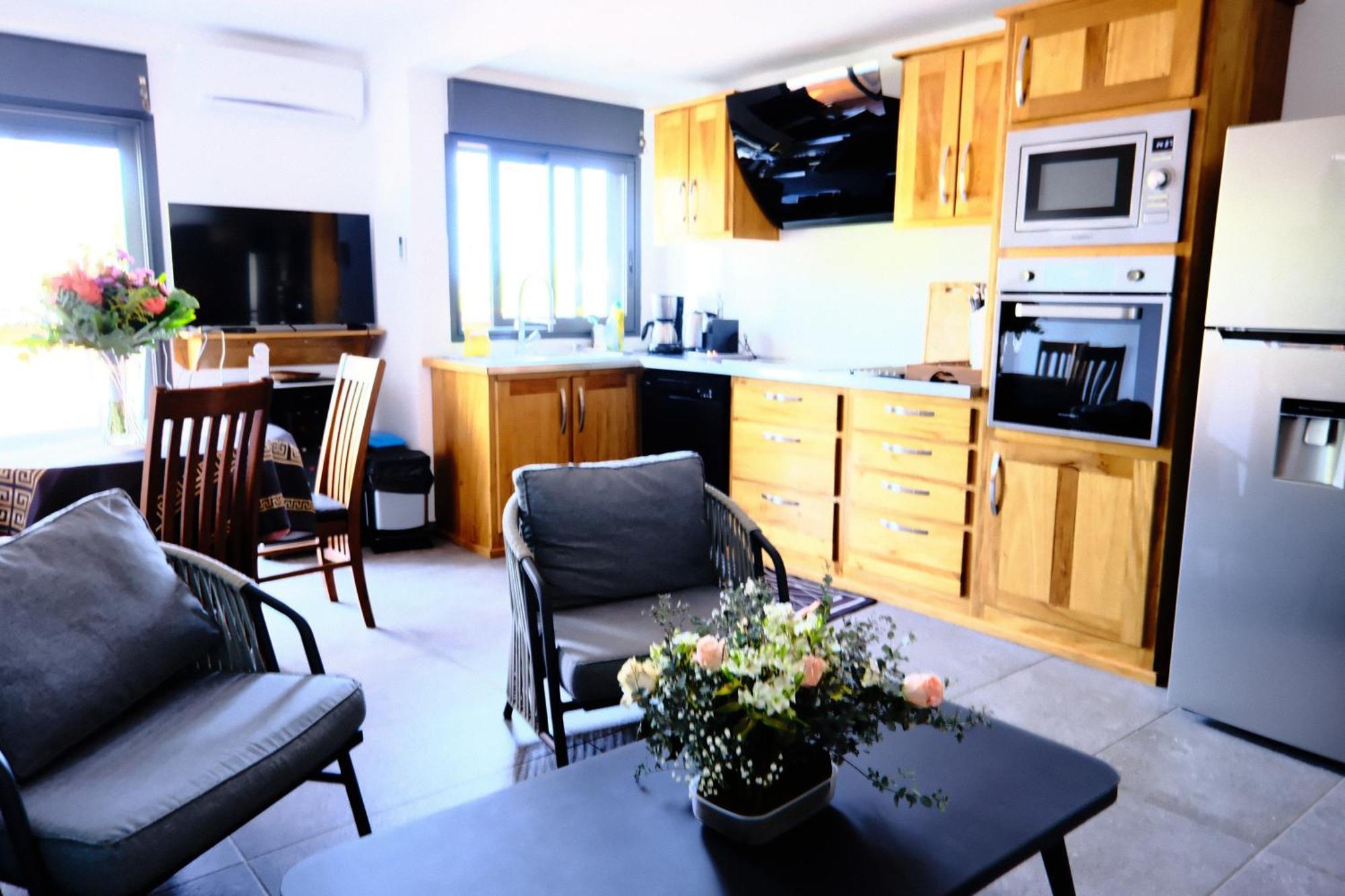 T3 - 87m2 - Résidence Georgette Terre Sainte Extérieur photo